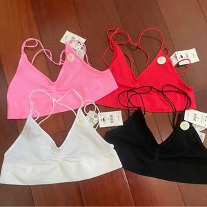 Set of 4 triangle bralettes